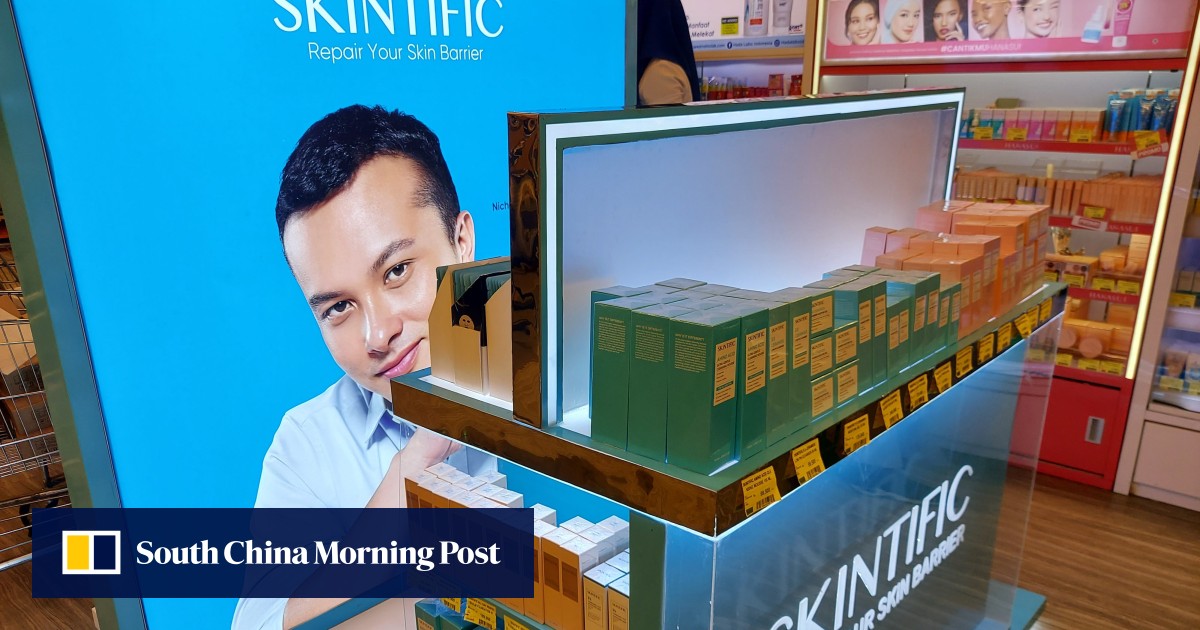 Apakah merek perawatan kulit buatan China meremehkan asal-usul mereka untuk menarik orang Asia Tenggara?