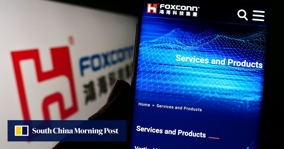 Pemasok Apple Foxconn menegaskan kembali pertumbuhan pendapatan kuartal kedua, mencatat rekor penjualan April